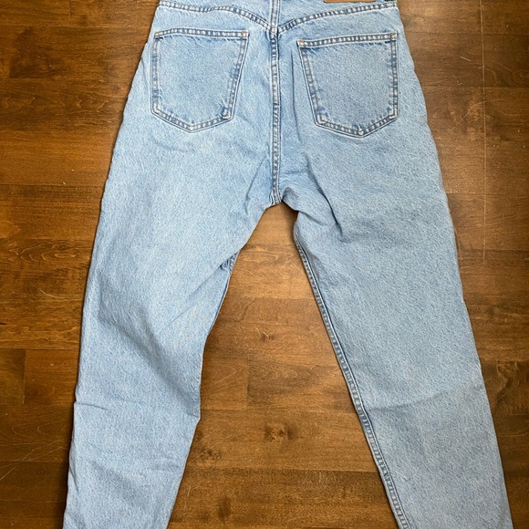 Zara jeans - Picture 2 of 14